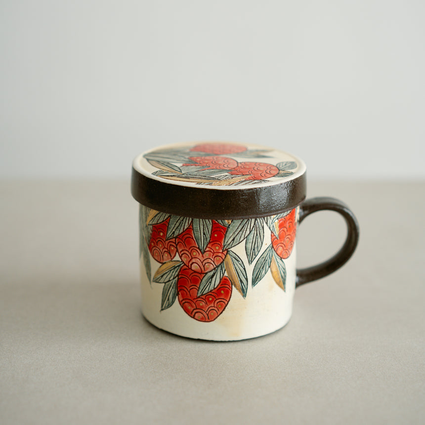 Etched Noir Lidded Black Clay Mug, Lychee