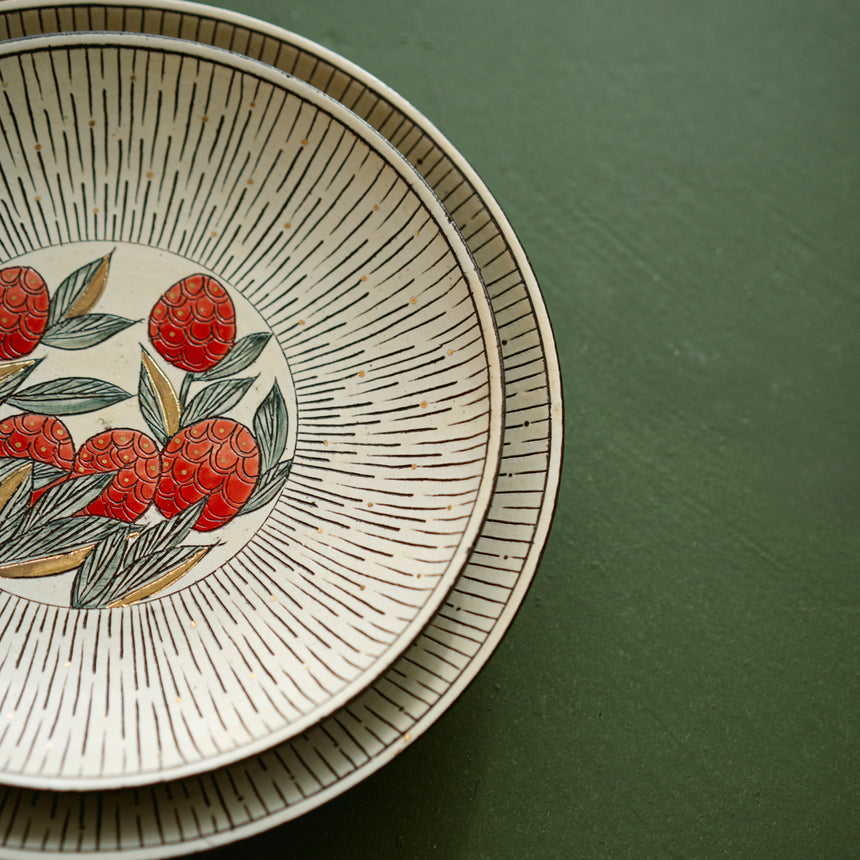 Floral Shadows Plate Collection - Lychee
