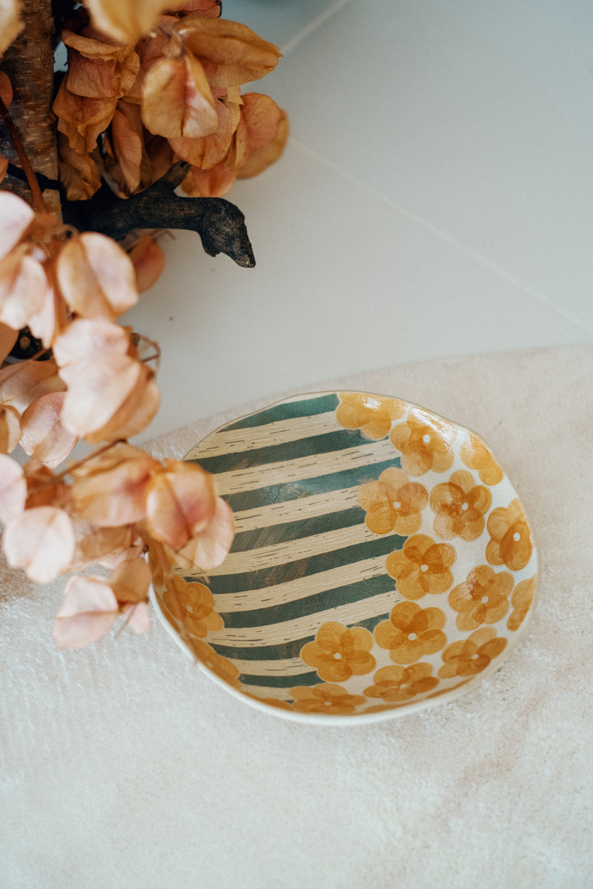 CU XI Bloomtide Series, Plates and Mug