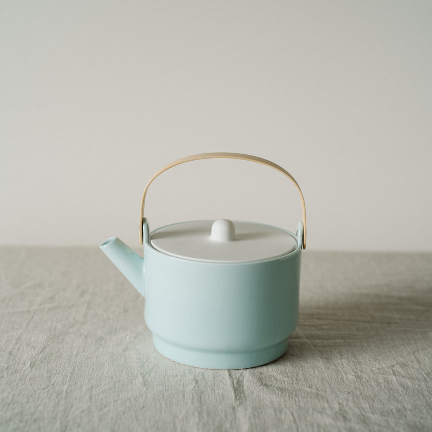 S&B Teapot - Light Blue