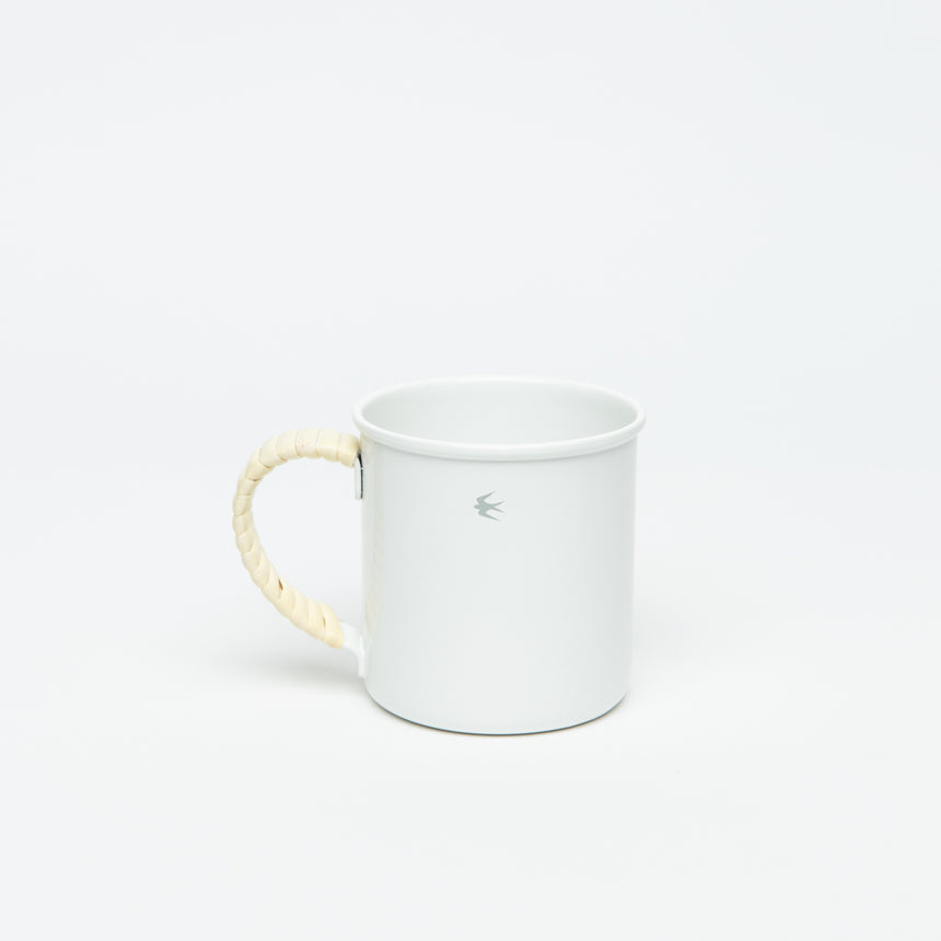 TSUBAME RATTAN Enamel Mug M, White