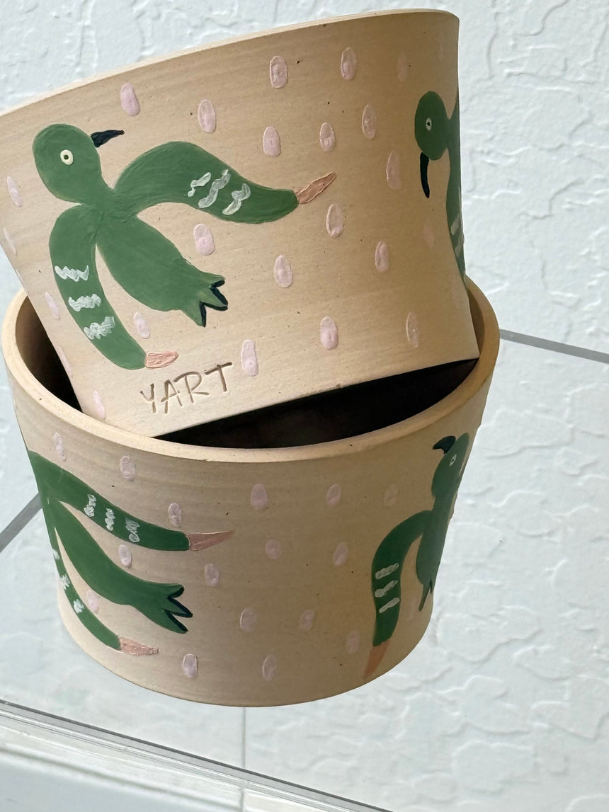 Yart pot - bird