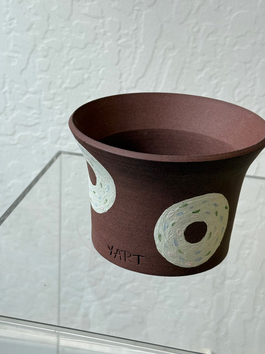 Yart pot - donut