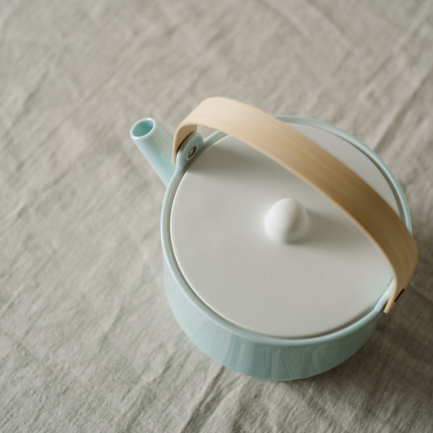 S&B Teapot - Light Blue