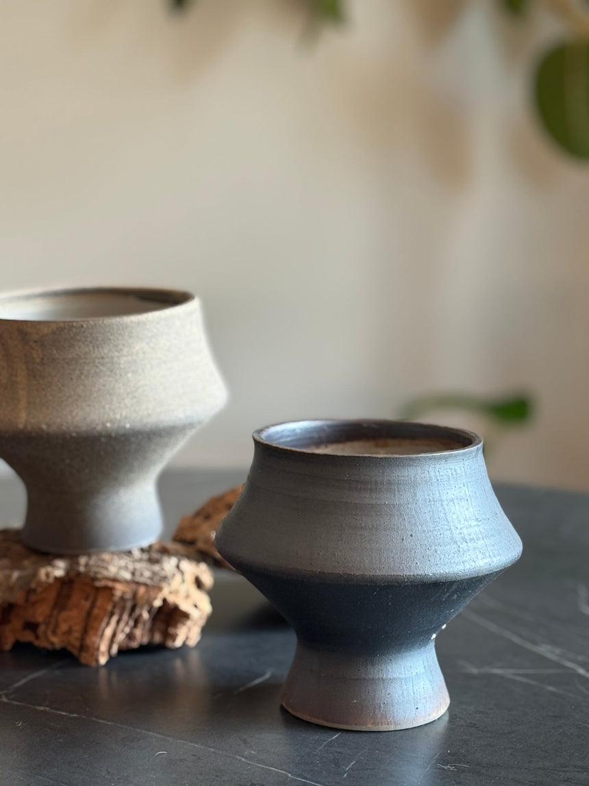 Ashen Hourglass Planter