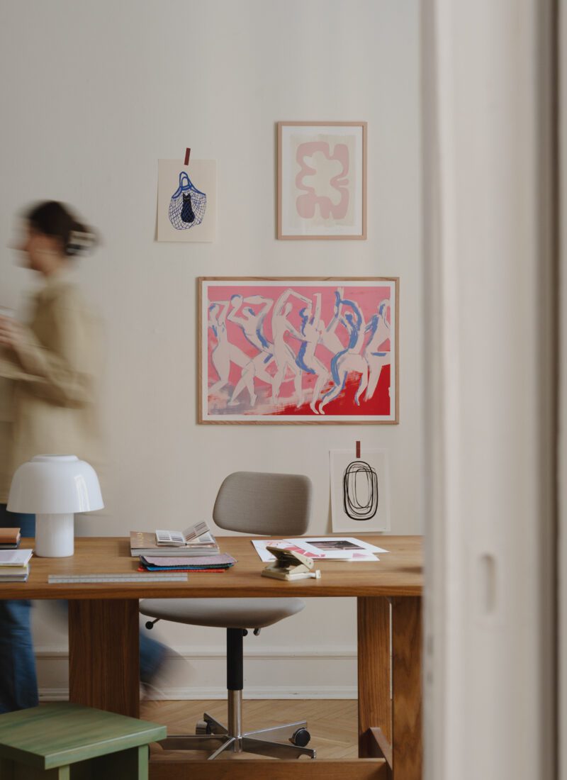 The Cat's In The Bag - Chloe Purpero Johnson