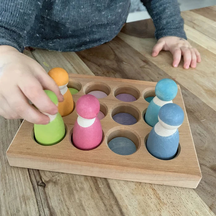 Sorting Board, Pastel