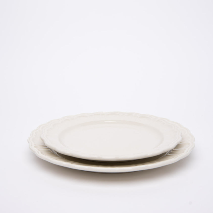 POMPONNER Plate, White